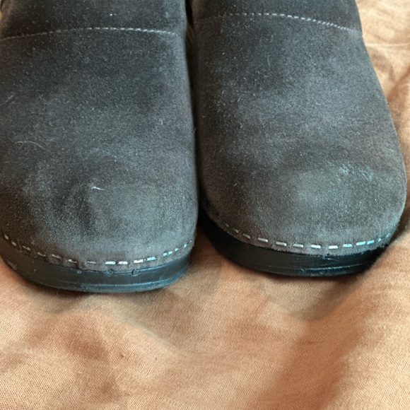 Dansko Clogs - Picture 3 of 5